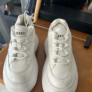 White Nokwol shoes